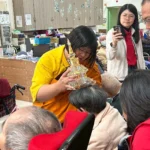 黑面媽祖走進長照現場-「寶光宮」從法壇走到阿公、阿嬤身邊的慈悲實踐