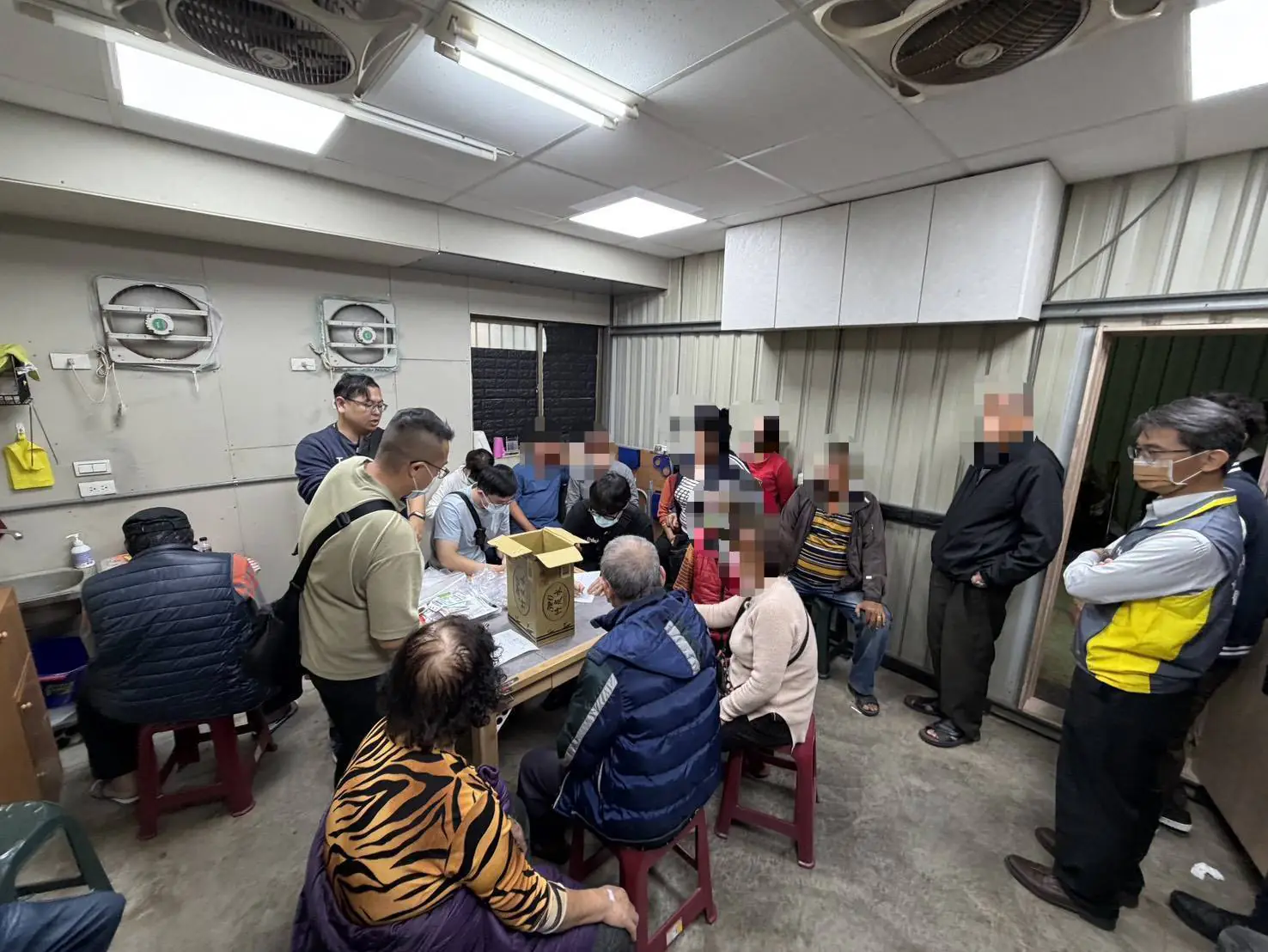 要過年了賭一把　警據報逮21人查扣百萬元賭資