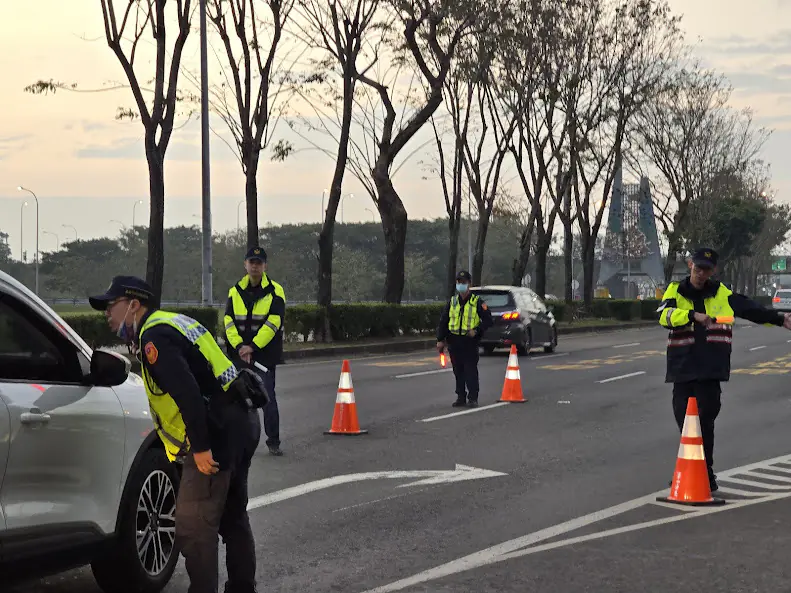 春節9天連假來了　嘉義市警一分局加強交通疏導與酒駕取締