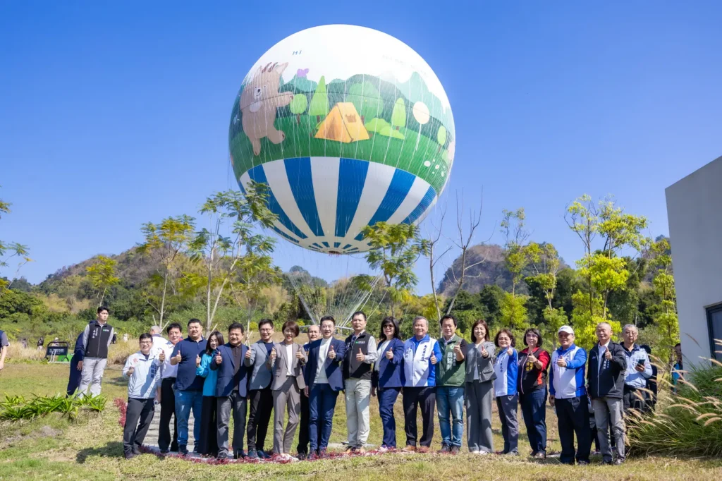 春節新亮點　浪漫又幸福　九九峰氦氣球樂園試營運
