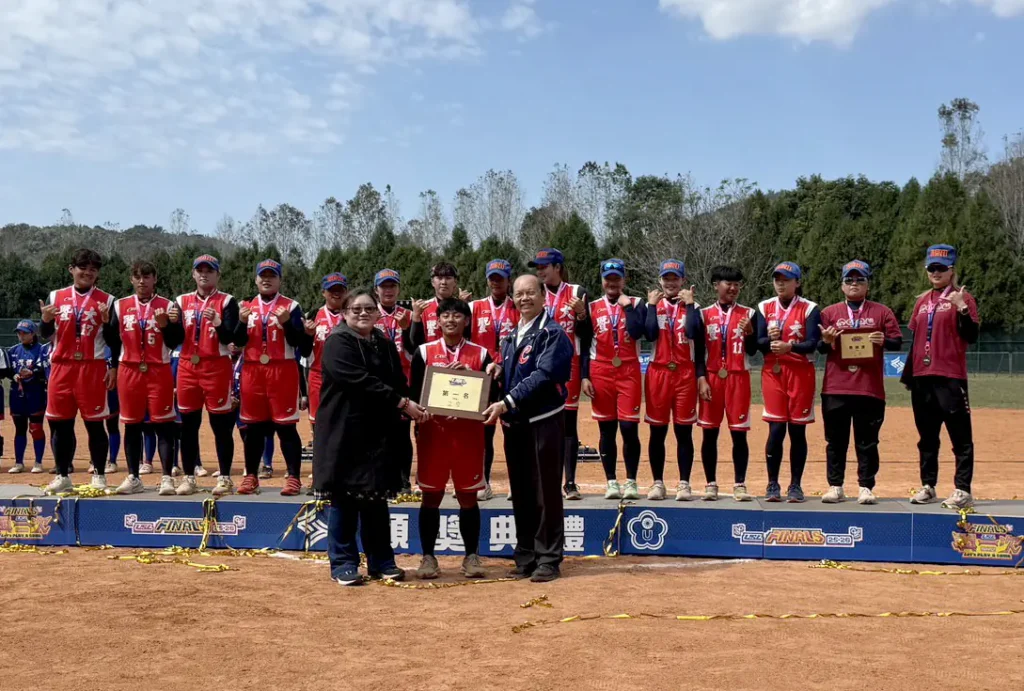 大專女壘聯賽　暨南大學勇奪六連霸　寫下傳奇