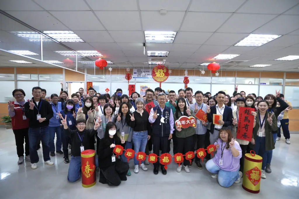 歲末送暖、感謝有你！　中市建設局長率隊慰勞駐外第一線同仁辛勞