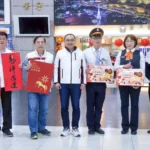 慰勞春節大眾運輸輪值夥伴　侯友宜發福袋祝「馬祥厚運」