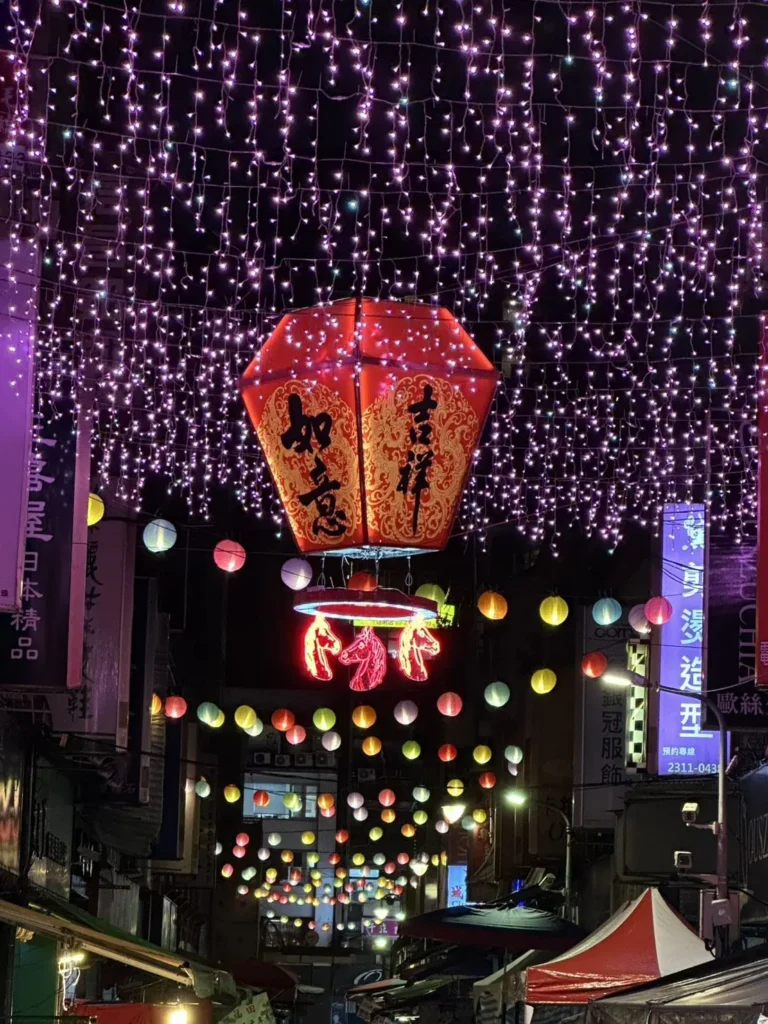 台北燈節2/25璀璨登場　周邊商圈限定優惠、美食地圖大公開