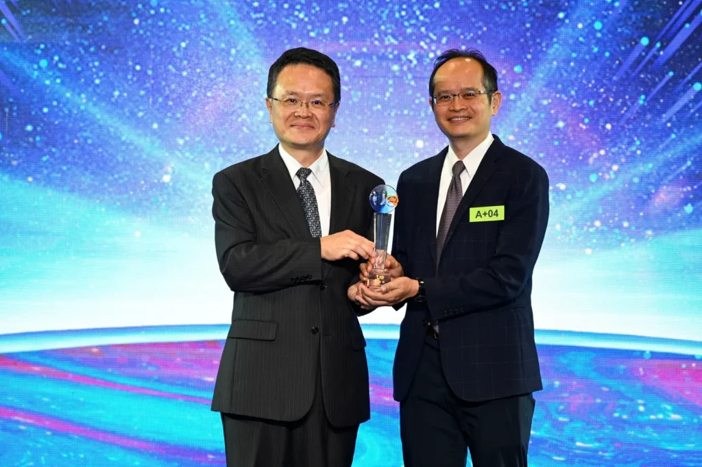 中原大學劉偉仁獲國科會傑出研究獎　展現能源材料國際影響力