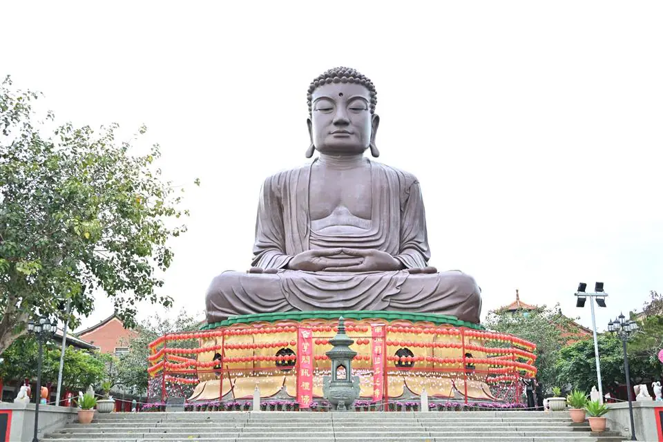 迎元宵　猜燈謎-「2026彰化月影燈季」陪你在新的一年馬力全開