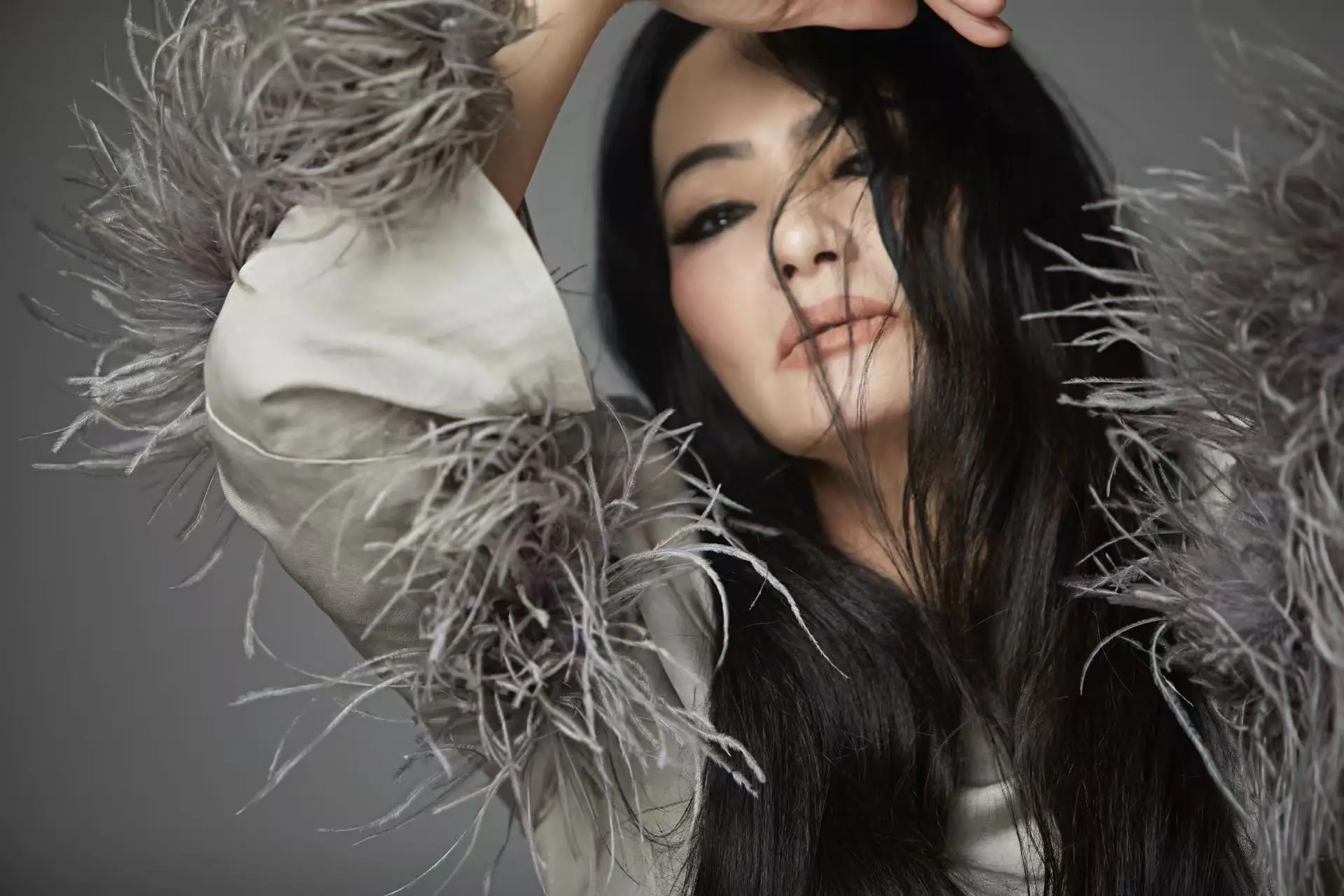 潘越雲出道45年內心世界曝光-享受孤獨的美麗與哀愁