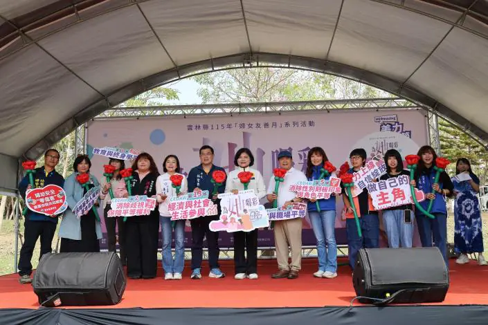 女力綻放！雲林婦女友善月市集啟動　張麗善率縣府首長共祝