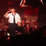 「音樂魔法師」王謙才華爆棚-詞曲製作樂器全包-sub-live-開唱