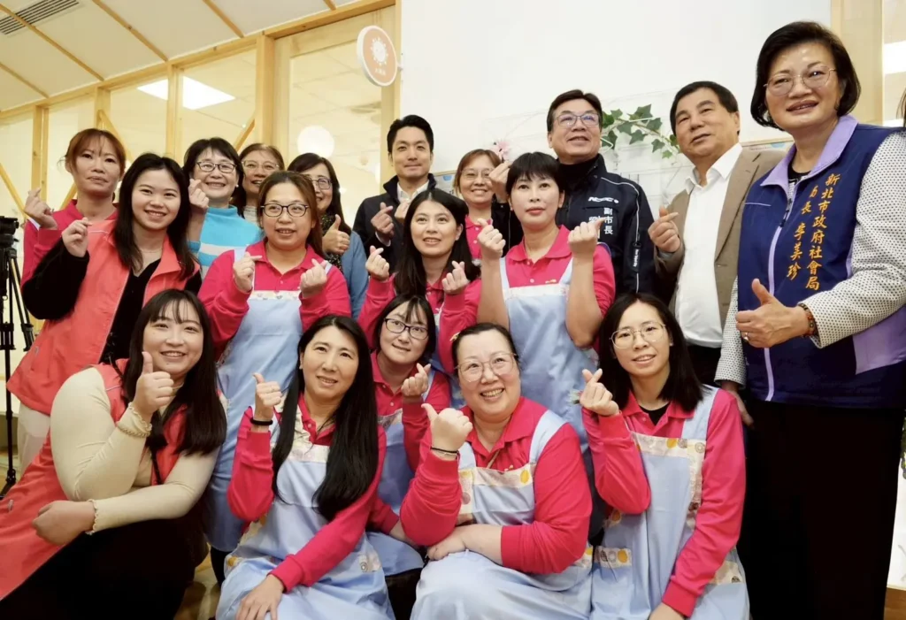 蔣萬安率隊赴新北交流托育經驗　借鏡空間活化推動「校校有公托」