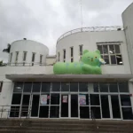 花in台北再添萌點　2.5公尺「園丁喵喵」現身玫瑰展