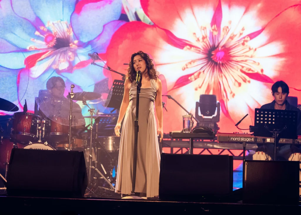 李竺芯開唱突點名「最大金主」！超狂真實身分曝光　母女同框合唱