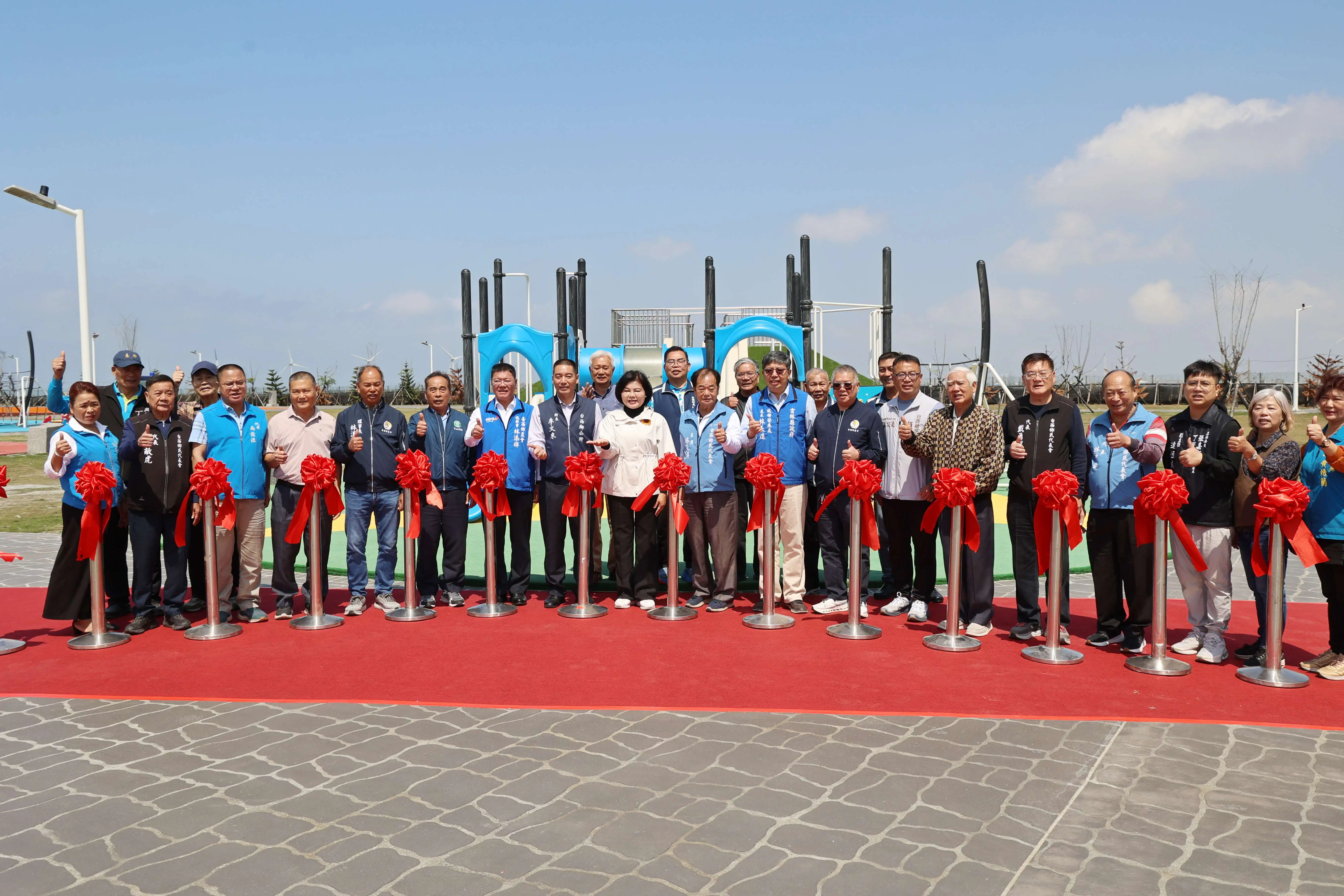 臺西鄉公所綠美化廣場落成　嶄新門面提供洽公民眾、鄉親更舒適友善公共場域