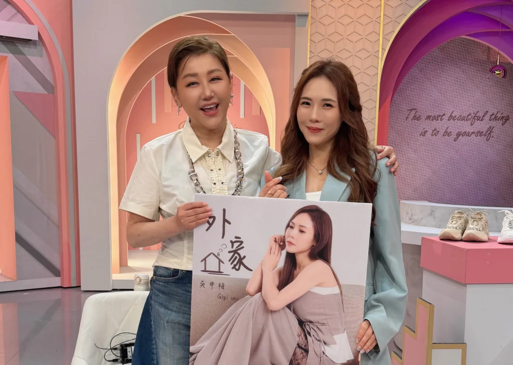 吳申梅為宣傳新歌火力全開-參拜藍教主緊張又興奮