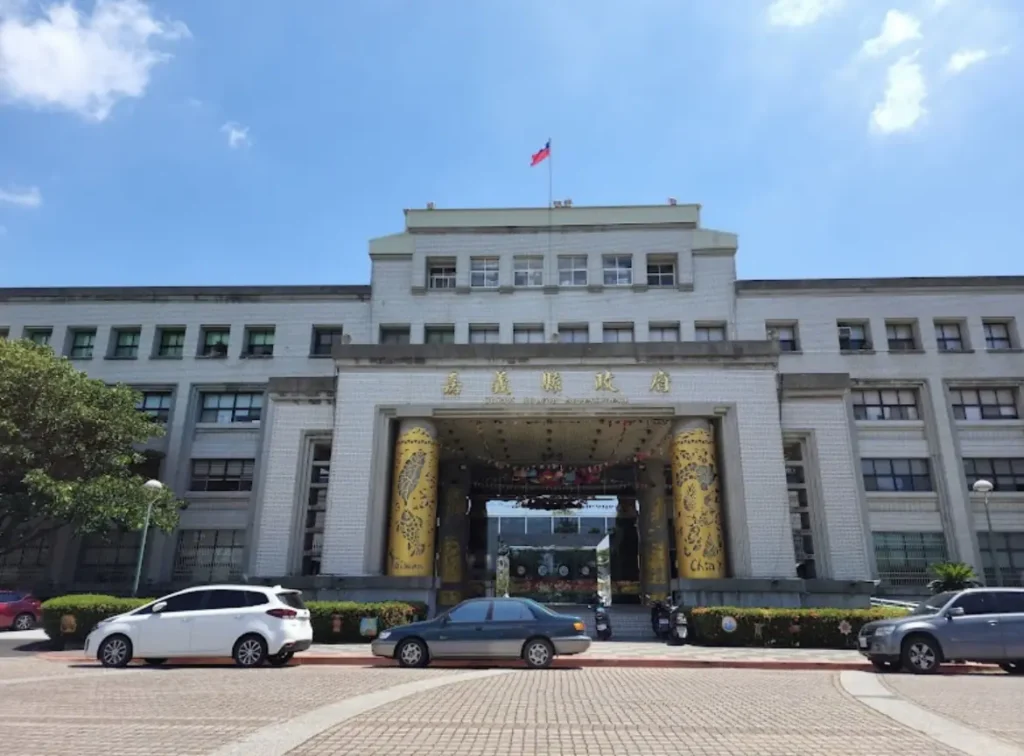 使用牌照稅4月開徵　嘉義縣財稅局提醒車主4/30前繳納