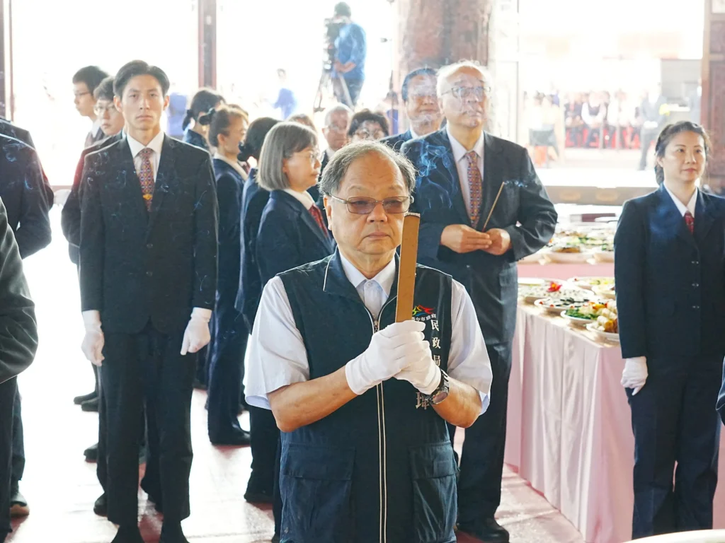 寶光崇正祭祖盛典邁入29年-　千道親齊聚霧峰-中市民政局長肯定文化傳承