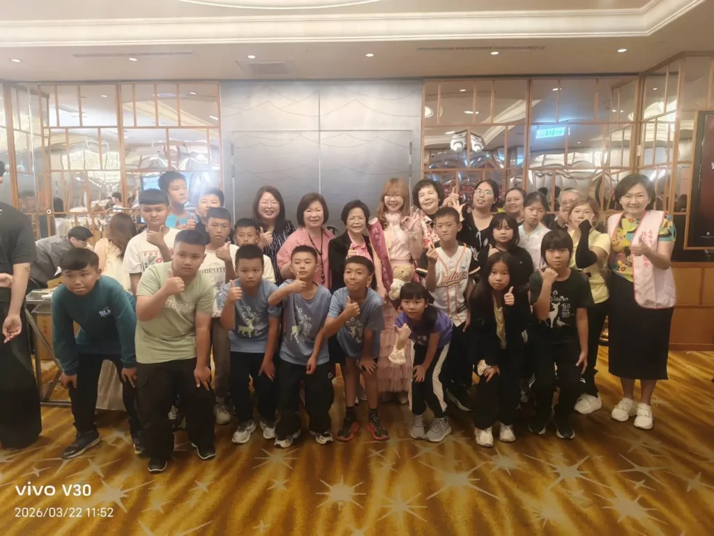 愛跨山海暖人間！台東揚名關懷協會高雄辦「愛之饗宴」　200人齊聚見證公益善循環