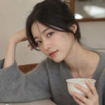 2026韓系女團妝必學！透明感光透底妝＋咬唇漸層，5個技巧讓你素顏感爆棚