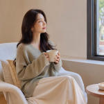 2026春夏韓系穿搭全攻略：5大必備單品＋流行色，台灣女生輕鬆穿出韓妞時髦感！