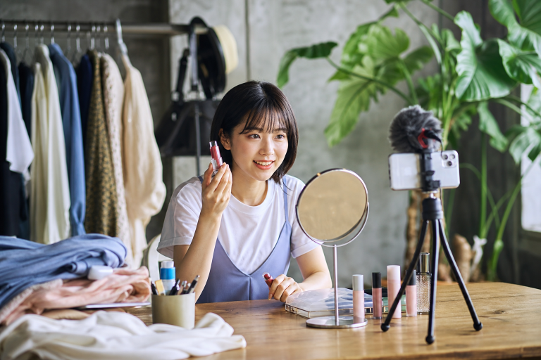 韓國偶像「退團之後」如何轉型？從演員、Youtuber到創業者，那些離開團體的K-pop明星現在在哪裡